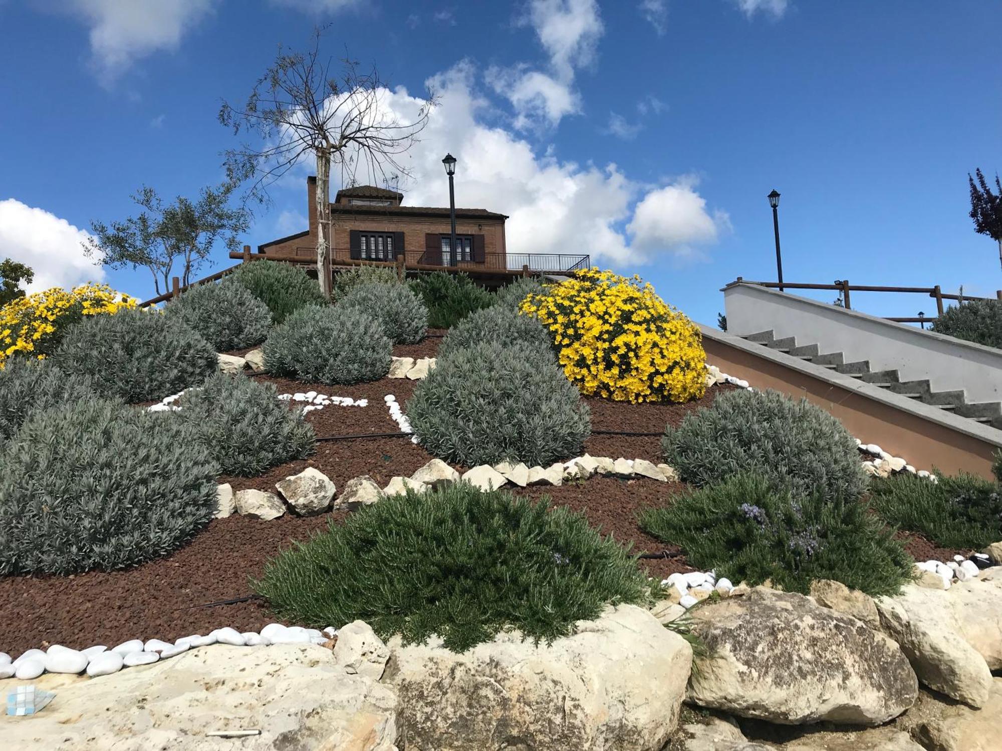 Love Nests By The Bell Tower Lodge Palidoro Buitenkant foto